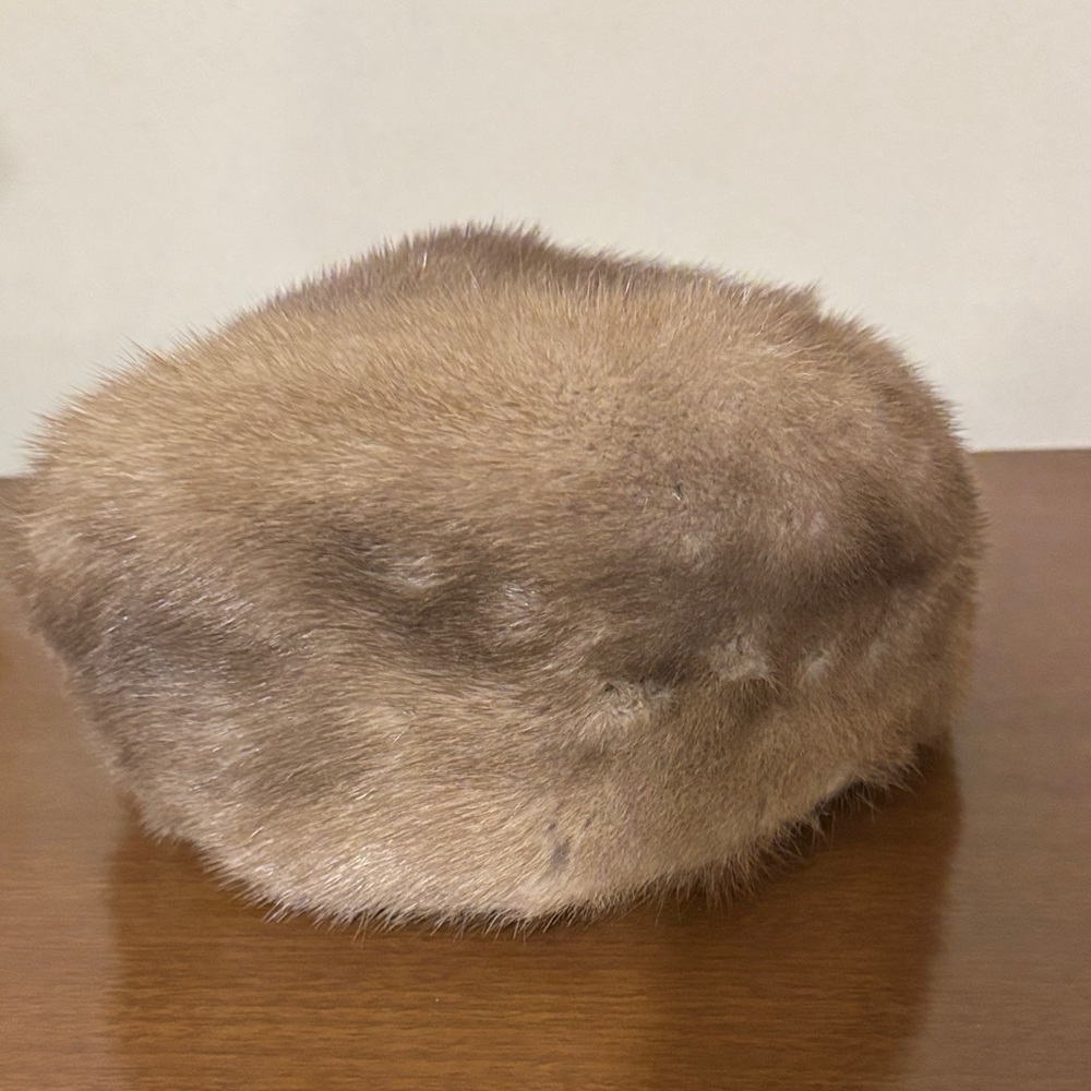 Elegant Tan Fur Hat